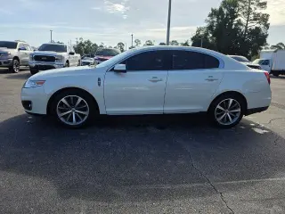 Lincoln MKS 2009 4dr Sedán