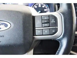 Ford Expedition MAX 2022 4x4 XLT 4dr SUV