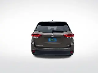 Toyota Highlander 2019 XLE 4dr SUV