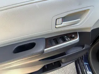 Toyota Sienna 2022 LE 8-Pasajeros 4dr Mini-Van