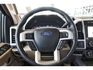 Ford F-250 Super Duty 2019 4x4 Platinum 4dr Crew Cab 6.8 ft. SB Pickup