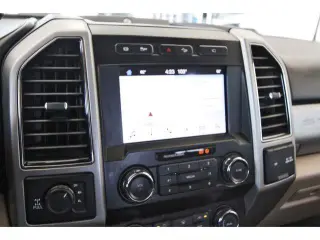 Ford F-250 Super Duty 2019 4x4 Platinum 4dr Crew Cab 6.8 ft. SB Pickup