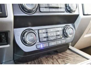 Ford F-250 Super Duty 2019 4x4 Platinum 4dr Crew Cab 6.8 ft. SB Pickup
