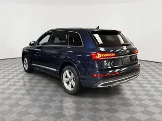Audi Q7 2024 tracción integral quattro Premium 45 TFSI 4dr SUV