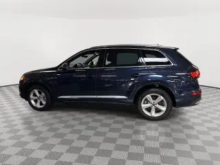 Audi Q7 2024 tracción integral quattro Premium 45 TFSI 4dr SUV