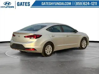 Hyundai ELANTRA 2019 SE 4dr Sedán 6M