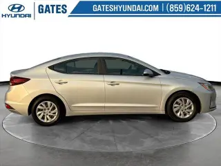 Hyundai ELANTRA 2019 SE 4dr Sedán 6M