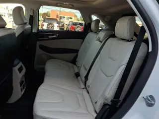 Ford Edge 2024 AWD Titanium 4p SUV