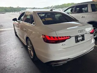 Audi A4 2023 AWD quattro S line Premium Plus 45 TFSI 4p Sedan