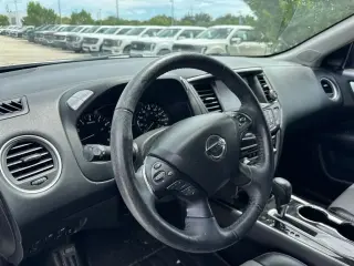 Nissan Pathfinder 2020 SL 4p SUV