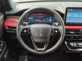 Lincoln Corsair 2023 Reserve SUV de 4 puertas