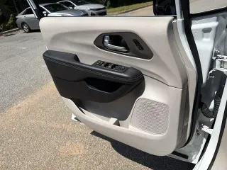 Chrysler Pacifica 2024 Touring L 4dr Mini-Van