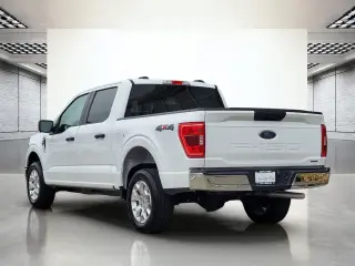 Ford F-150 2023 4x4 XLT 4dr SuperCrew 5.5 ft. SB