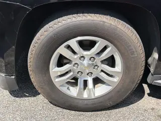 Chevrolet Suburban 2020 4x4 LT 4puertas SUV