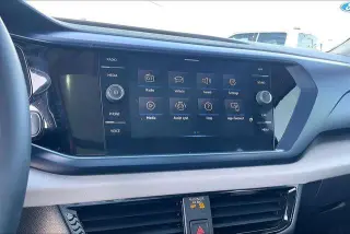 Volkswagen Taos 2022 SE 4dr SUV