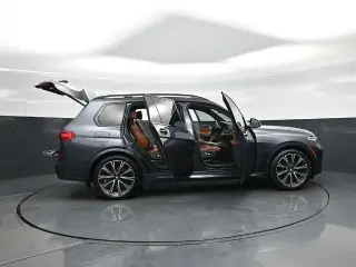 BMW X7 2020 4x4 M50i 4p Vehículo Deportivo de Actividades