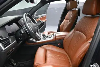 BMW X7 2020 4x4 M50i 4p Vehículo Deportivo de Actividades