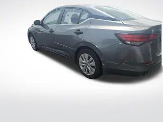 Nissan Sentra 2024 S 4dr Sedan