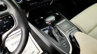 Lexus UX 250h 2021 AWD 4dr Crossover