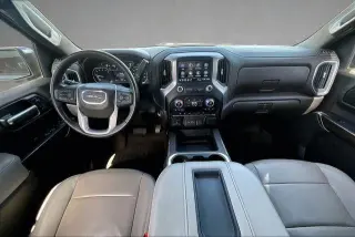 GMC Sierra 1500 2021 4x4 SLT 4p. Cabina de Tripulación Crew Cab 5.8 ft. SB
