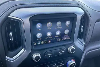 GMC Sierra 1500 2021 4x4 SLT 4p. Cabina de Tripulación Crew Cab 5.8 ft. SB