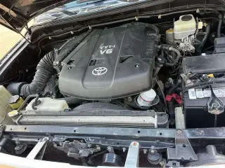 Toyota FJ Cruiser 2008 4x4 Base 4dr SUV 6M