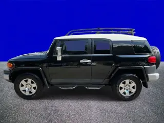 Toyota FJ Cruiser 2008 4x4 Base 4dr SUV 6M