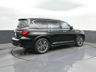 INFINITI QX80 2019 Luxe 4dr SUV