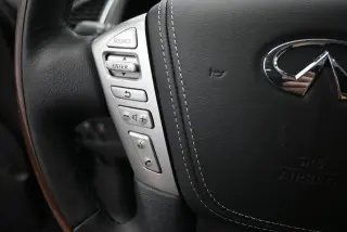 INFINITI QX80 2019 Luxe 4dr SUV