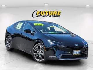 Toyota Prius 2026 AWD Nightshade 4dr Hatchback
