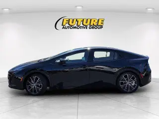 Toyota Prius 2026 AWD Nightshade 4dr Hatchback