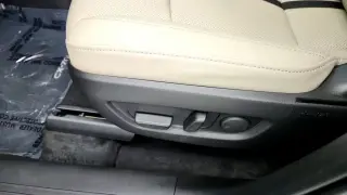 Mazda CX-70 Plug-in Hybrid 2025 AWD Premium 4dr SUV