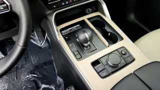 Mazda CX-70 Plug-in Hybrid 2025 AWD Premium 4dr SUV