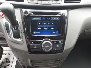 Honda Odyssey 2016 SE 4p Mini-Van