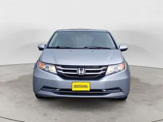 Honda Odyssey 2016 SE 4p Mini-Van
