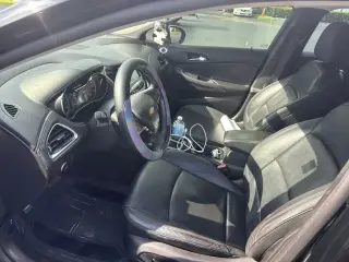 Chevrolet Cruze 2017 Premier Auto 4p Hatchback