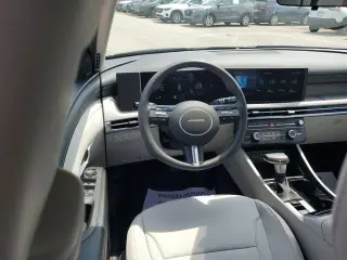 Hyundai TUCSON 2025 AWD SE 4p SUV