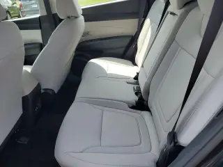 Hyundai TUCSON 2025 AWD SE 4p SUV
