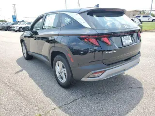 Hyundai TUCSON 2025 AWD SE 4p SUV