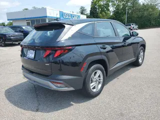 Hyundai TUCSON 2025 AWD SE 4p SUV