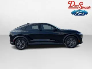 Ford Mustang Mach-E 2023 AWD Select 4p SUV