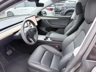 Tesla Model Y 2024 4x4 Long Range 4p Crossover