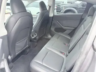 Tesla Model Y 2024 4x4 Long Range 4p Crossover