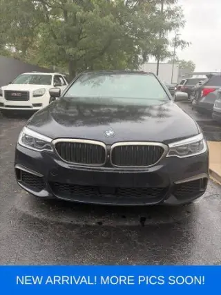 BMW Serie 5 2019 AWD M550i xDrive 4dr Sedán