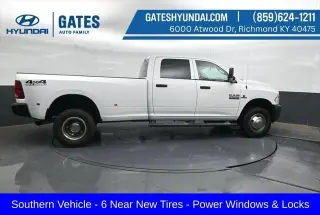 Ram 3500 2017 4x4 Tradesman 4p Cab Camioneta de 8 pies LB DRW