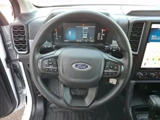Ford Ranger 2025 4x2 XL 4dr SuperCrew 5.0 ft. SB