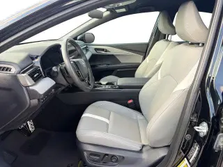 Toyota Camry 2025 LE 4dr Sedán