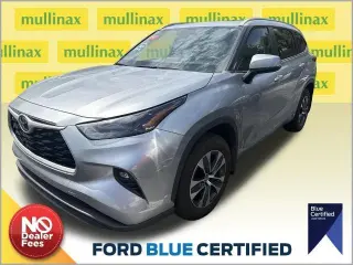 Toyota Highlander 2023 XLE 4dr SUV