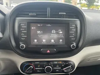 Kia Soul 2020 LX 4dr Crossover CVT