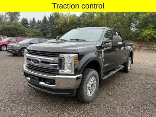 Ford F-250 Super Duty 2019 4x4 XLT 4dr Crew Cab 8 ft. LB Pickup
